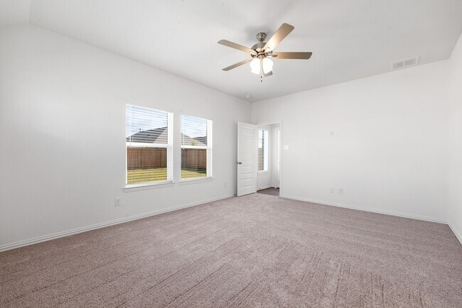 Building Photo - 12210 Bell County Ct