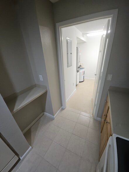 Building Photo - 12024 Villanova Dr