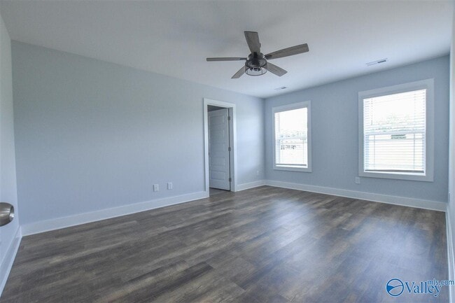 Building Photo - 147 Stafford Rd