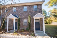 Building Photo - 944 Bonham Ave