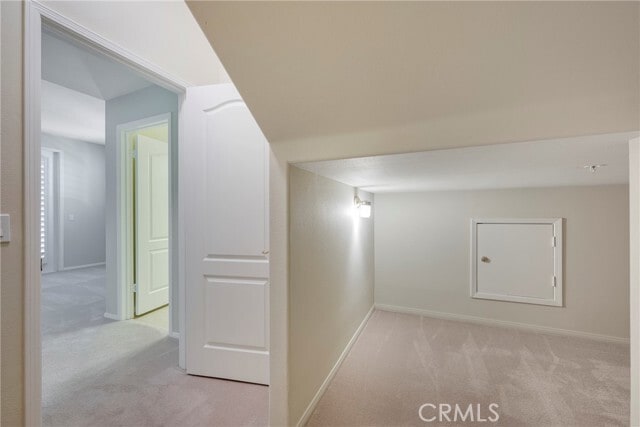 Building Photo - 308 S San Vicente Ln
