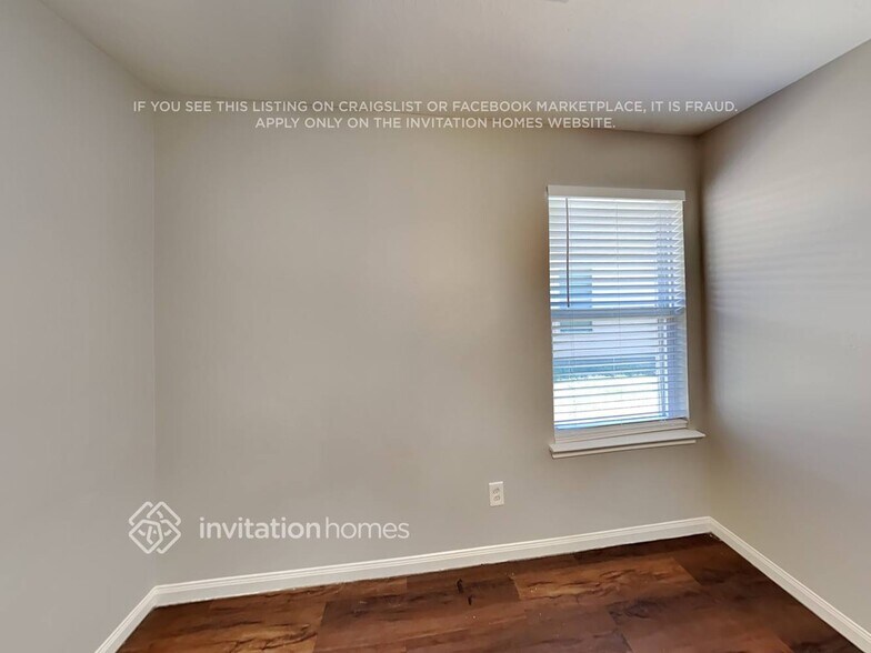 Building Photo - 18810 Dennington Dr