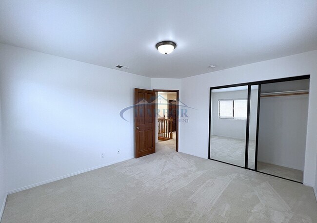 Building Photo - 5020 Ruby St