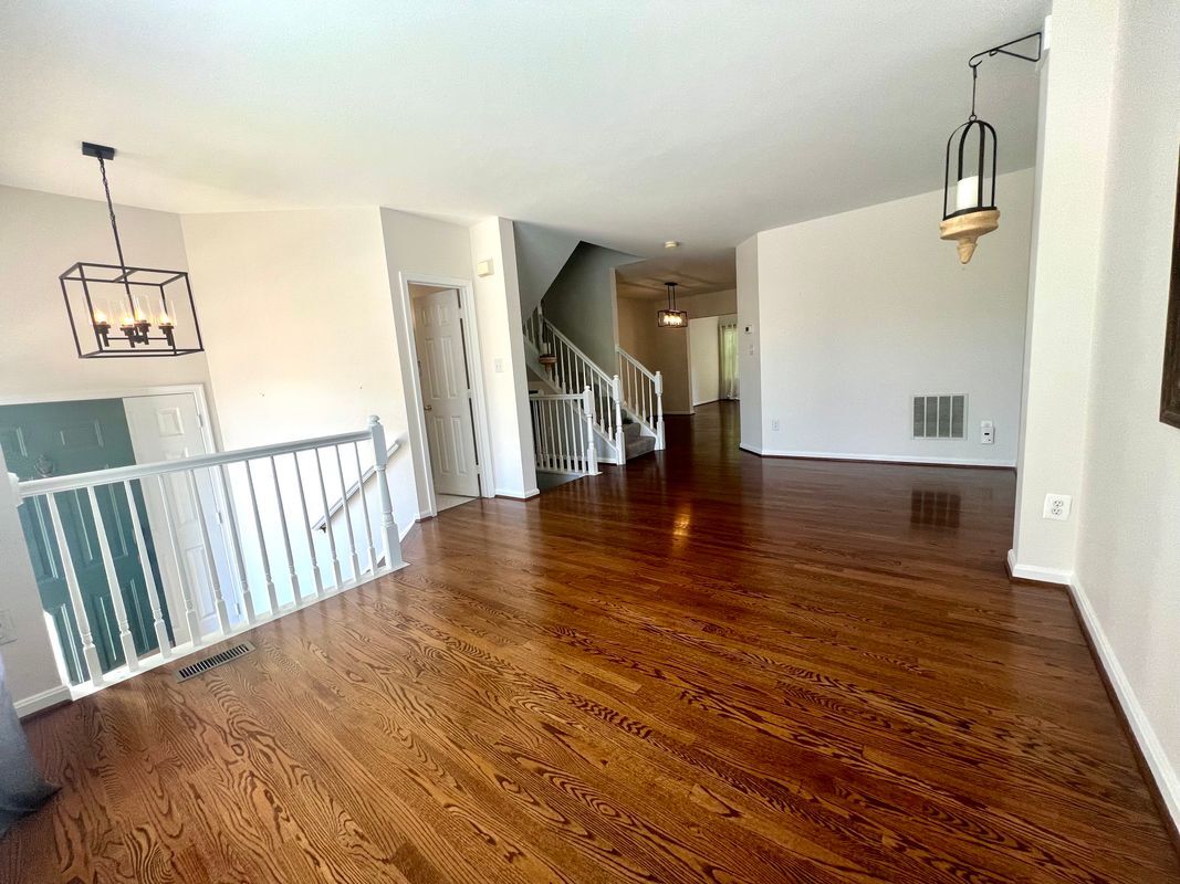 Building Photo - 206 Connery Terrace SW