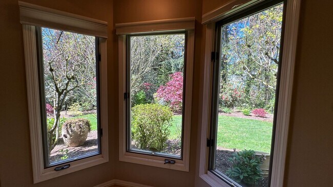 Building Photo - Cedar Mill, Gorgeous 3 bed 2.5 bath home. Walk through video