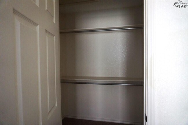 Building Photo - 4710 Brookdale Dr