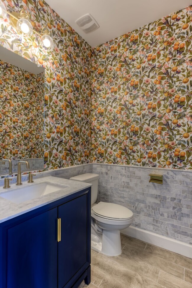 Building Photo - 5545 S Adero Cyn Trl