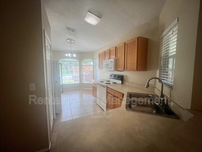 Building Photo - 2537 Hickory Oak Blvd