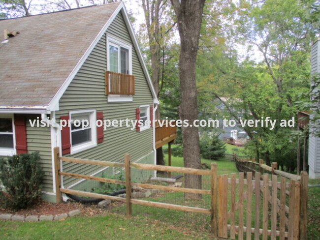 Building Photo - Cape Cod In Lake Linganore