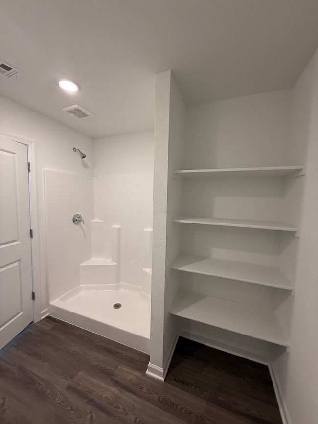 Building Photo - Brand New 3 Bedroom 2 Bathroom Home