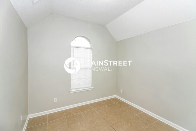 Building Photo - 3 Bedroom Pet-Friendly Home in Cordova, TN with Main Street Renewal