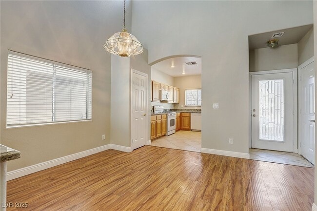 Building Photo - 1172 Drowsy Water Ct
