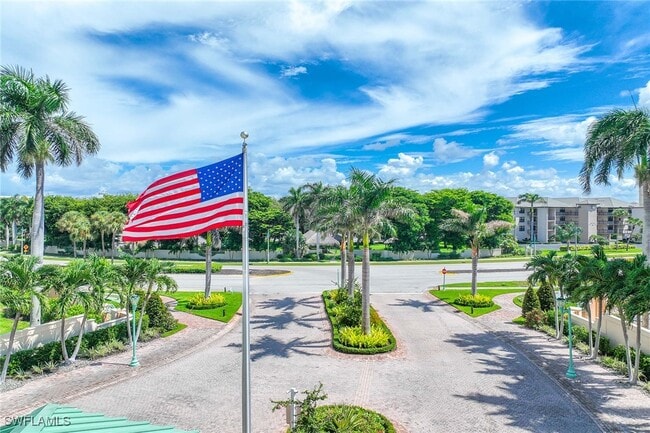 Building Photo - 940 Cape Marco Dr