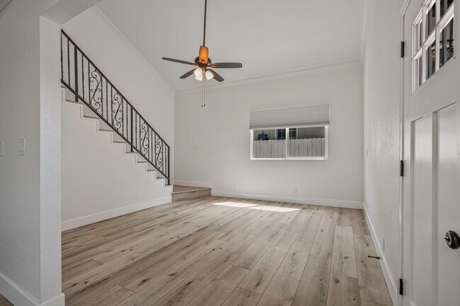 Building Photo - 4543 168th St