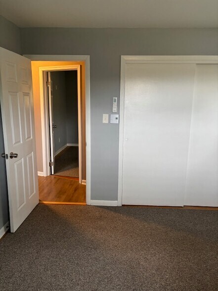 Building Photo - 208 Coolidge Way