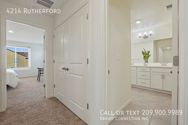 Building Photo - 4214 Rutherford Ave
