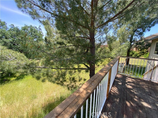 Building Photo - 18483 Park Point Ct