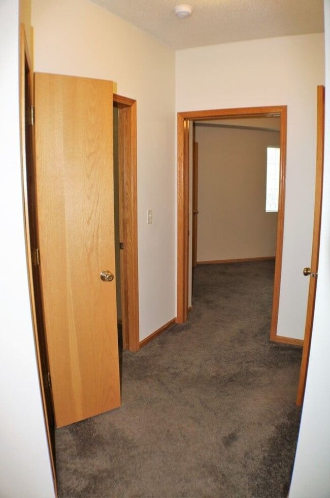 Building Photo - $1,250 | 2 Bedroom, 1 Bathroom Condo | No Pets | Available for an August 1st, 2026 Move In!