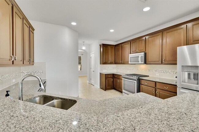 Building Photo - 6928 Donato Pl