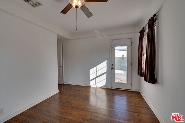 Building Photo - 6408 W 82nd St