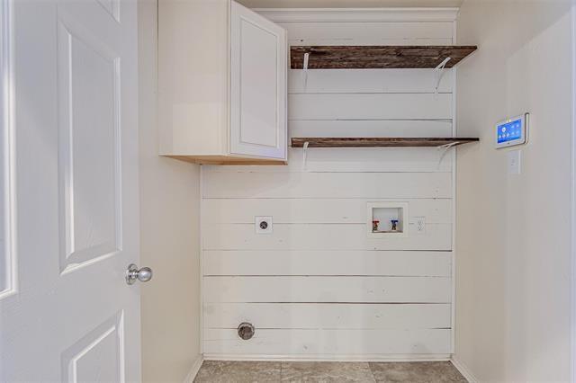 Building Photo - 931 Hunter Ln