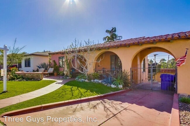 Building Photo - 3 br, 2 bath House - 4496 Berting St.