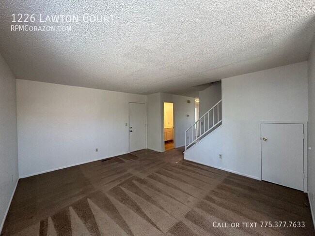 Building Photo - 1226 Lawton Ct
