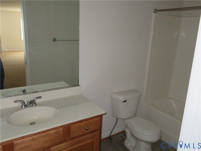 Building Photo - 2057 Pruett Ct
