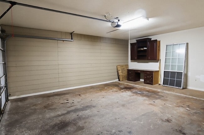 Building Photo - 234 Bayne Rd