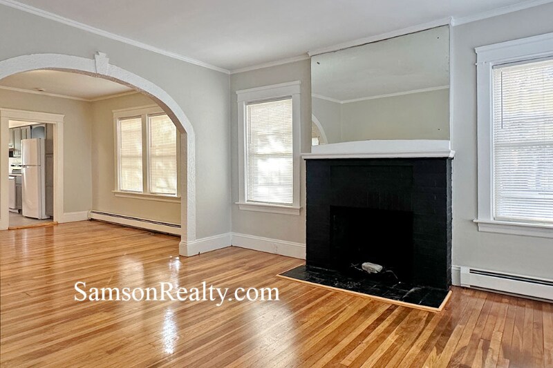 Building Photo - 18 Aldrich Terrace