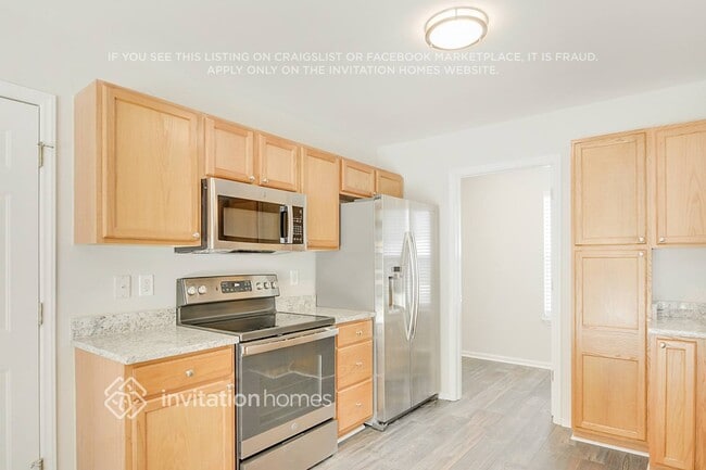 Building Photo - 6317 Saybrooke Dr