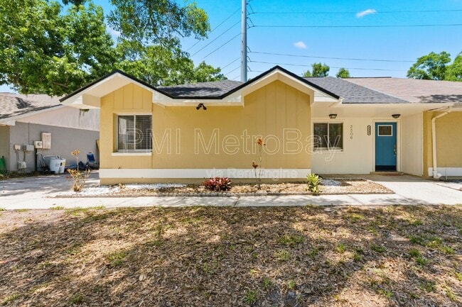 Building Photo - 3306 Laurel Dale Dr