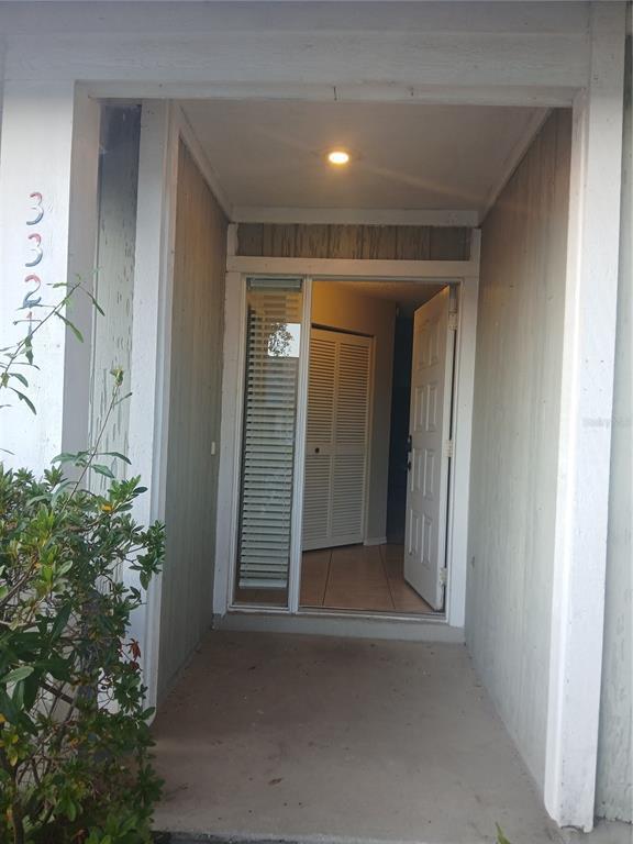 Building Photo - 3321 Whispering Dr S