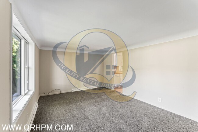 Building Photo - 3 bedroom ranch in the Kearsley School District!