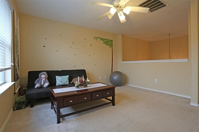 Building Photo - 5302 Palo Duro Dr