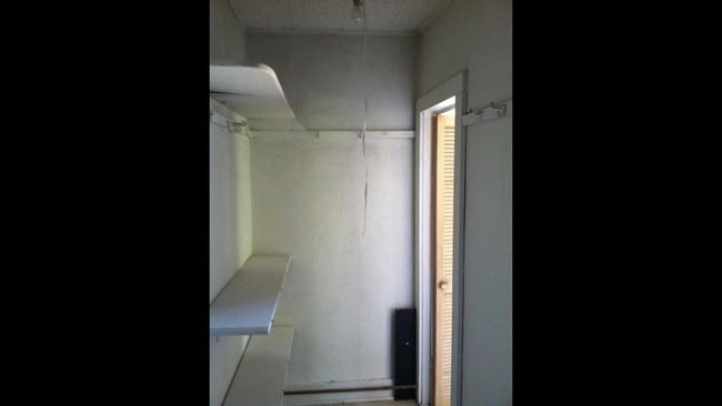 Building Photo - 4510 5th Ave