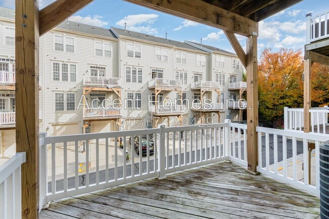 Building Photo - 5675 Harrington Falls Ln