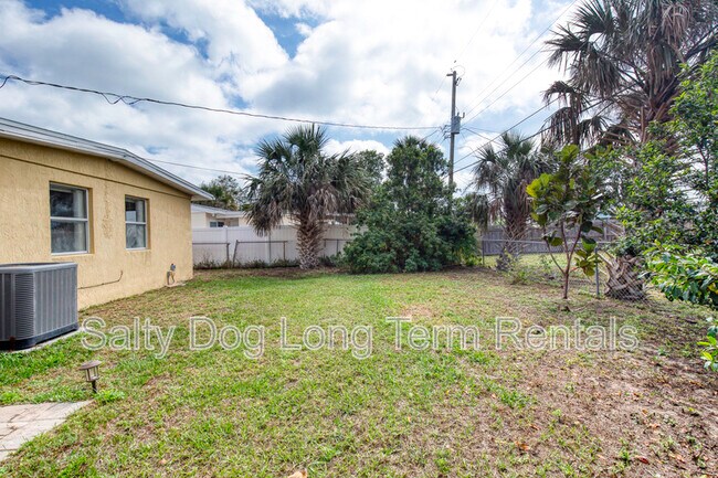 Building Photo - 114 Lynnhurst Dr