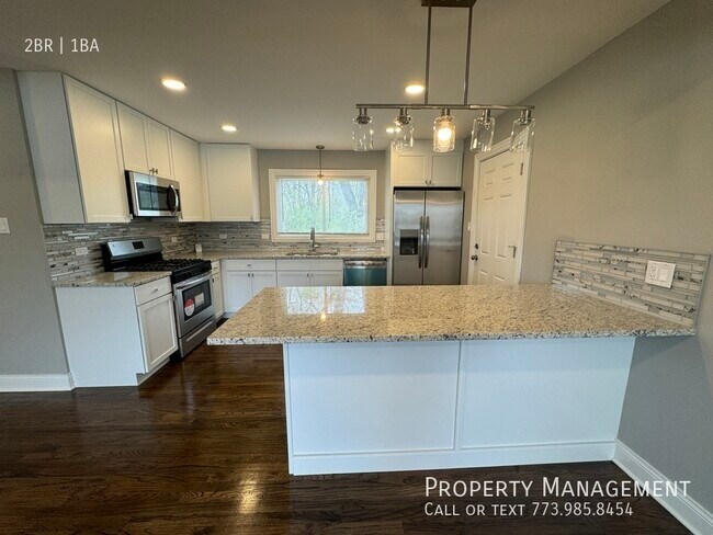 Building Photo - Alsip Area Completely Updated Ranch House ...
