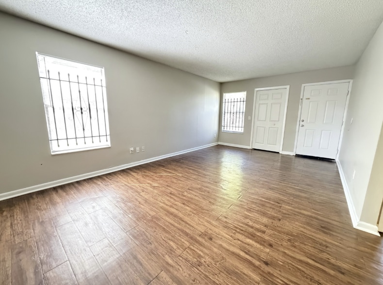 Building Photo - 3696 Morton St