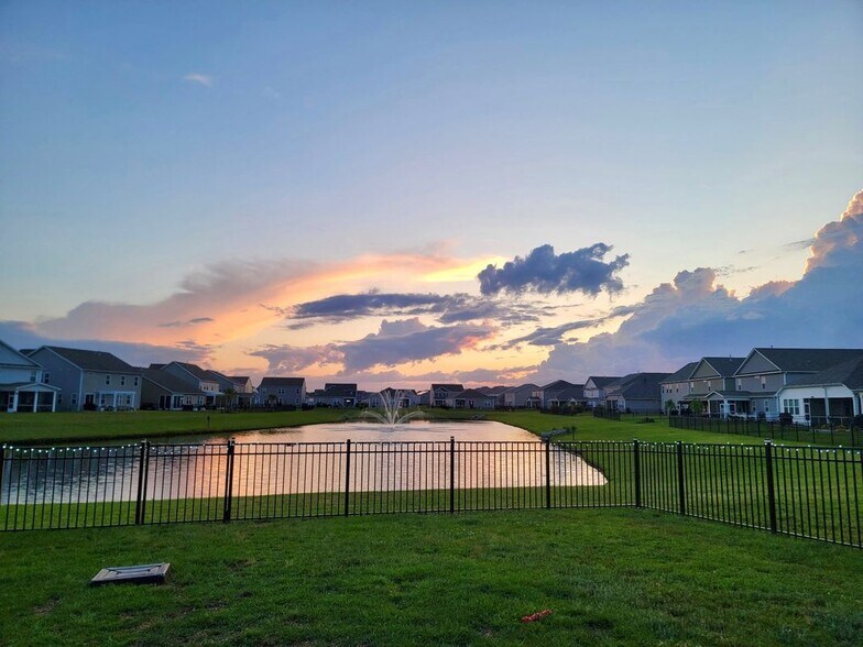 Building Photo - 5025 Magnolia Village Way