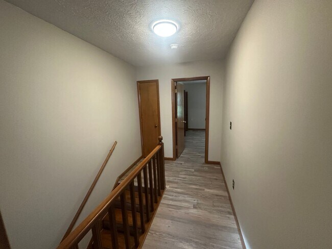 Building Photo - 1202 Huntsman