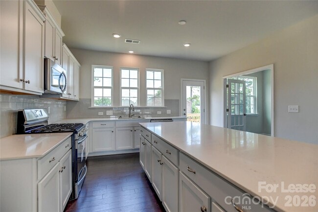 Building Photo - 12112 Ardrey Park Dr