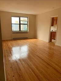 Building Photo - 98-76 Queens Blvd