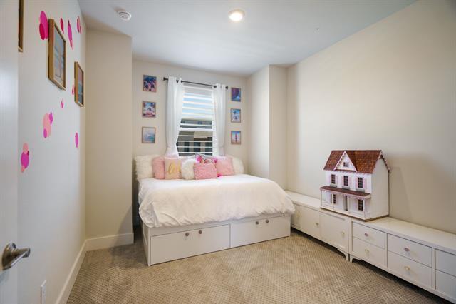 Building Photo - 761 Cavitt Ct