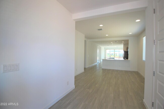 Building Photo - 9241 W Roma Ave