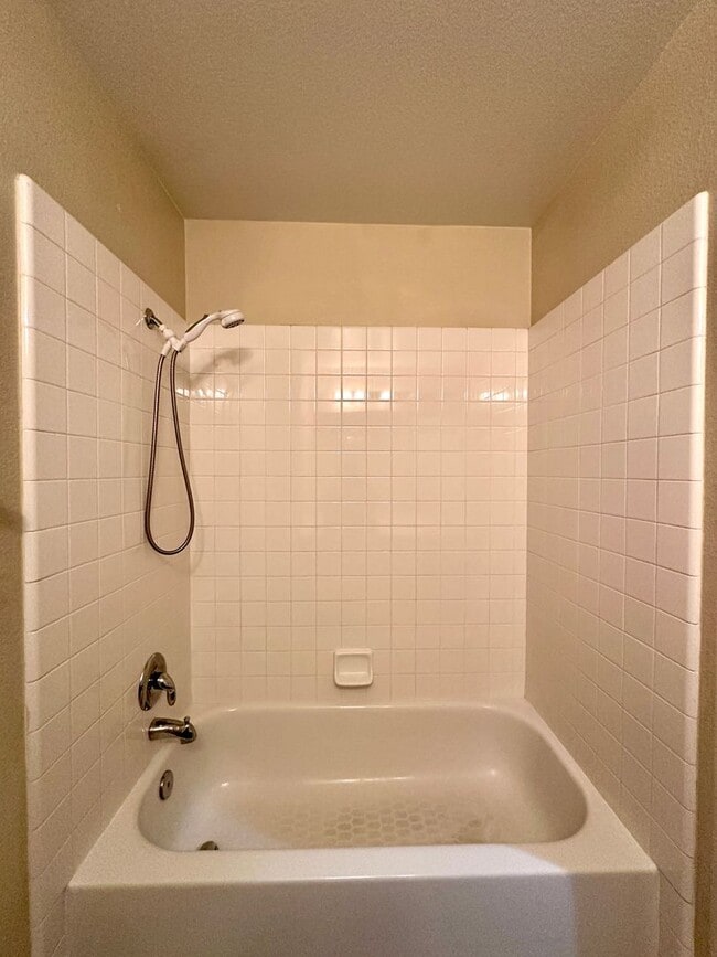 Building Photo - 6747 Enchanted Cove Ct