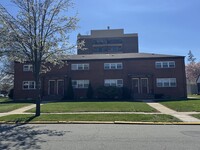 Building Photo - 107 Ross Ave