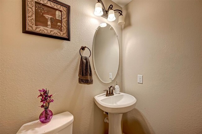 Building Photo - 20623 Cactus Lake Ln