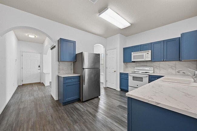 Building Photo - 9206 Brents Elm Dr